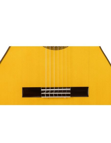 Guitarra flamenca Admira Bulería + Estuche