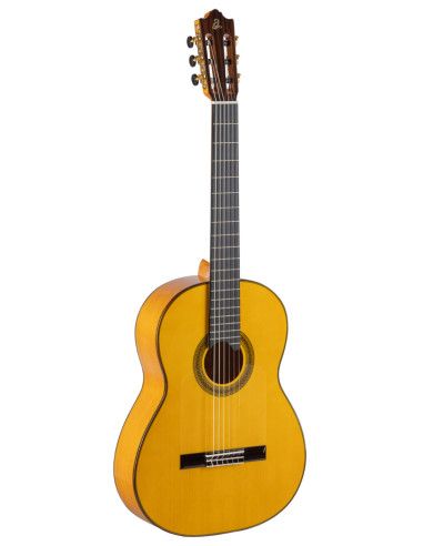Guitarra flamenca Admira Bulería + Estuche