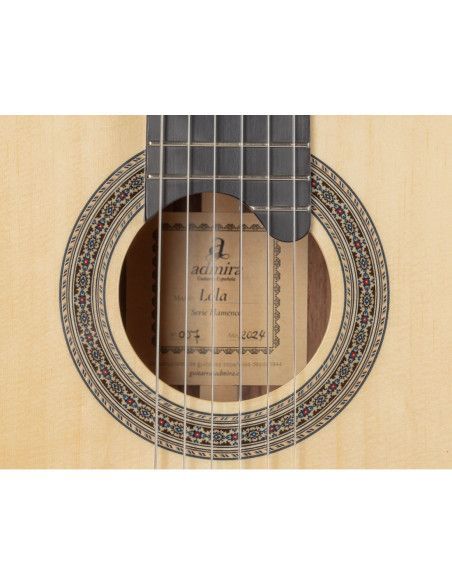 Guitarra flamenca Admira Lola + Estuche