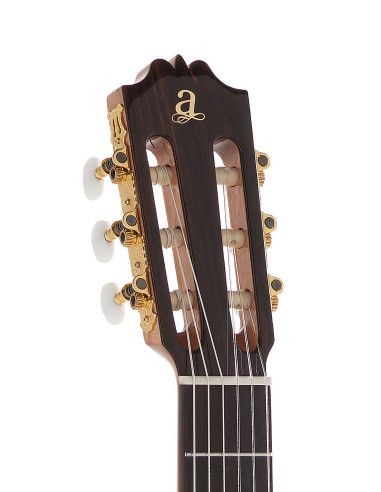 Guitarra clásica Admira A6-EF Fishman + funda...