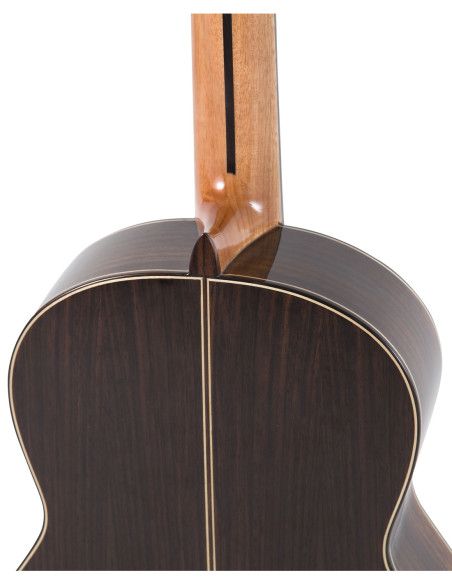 Guitarra clásica Admira A15-EF + funda 20 mm