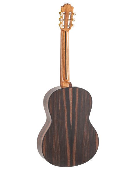 Guitarra clásica Admira A4