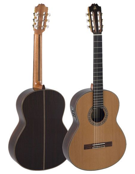 Guitarra clásica Admira A15-EF + funda 20 mm