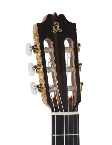 Guitarra clásica Admira A15-EF + funda 20 mm
