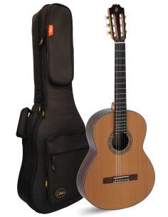 Guitarra clásica Admira A15 serie artesanía + funda 20 mm