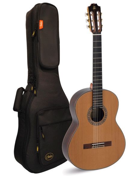 Guitarra clásica Admira A15 serie artesanía + funda 20 mm