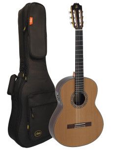 Guitarra clásica Admira A15-EF + funda 20 mm