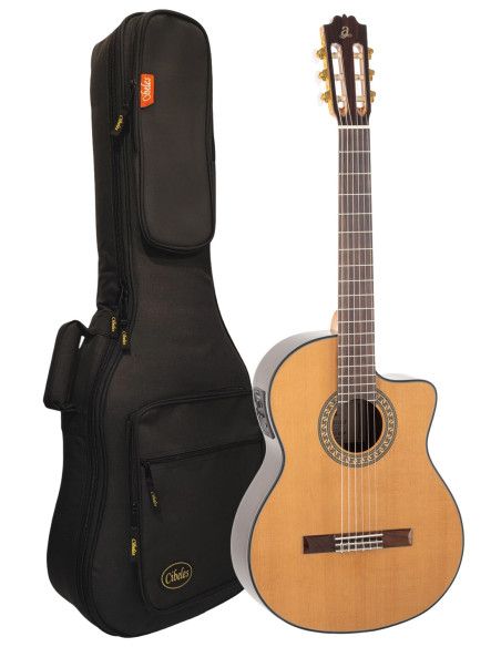 Guitarra clásica Admira A6-ECF Fishman + funda 20 mm