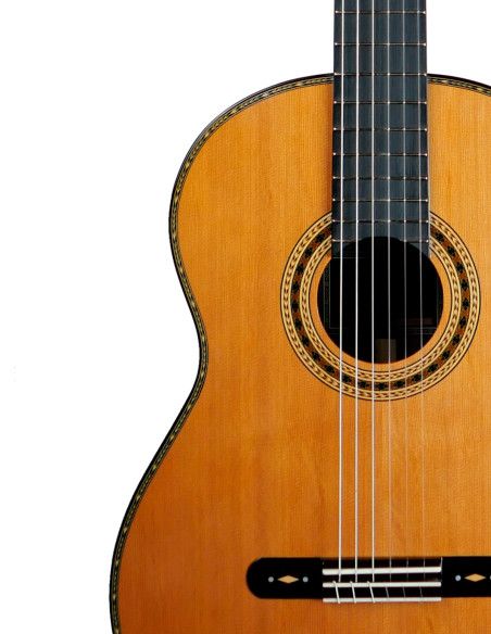 Guitarra clásica Antonio de Toledo AAT-19C + Estuche
