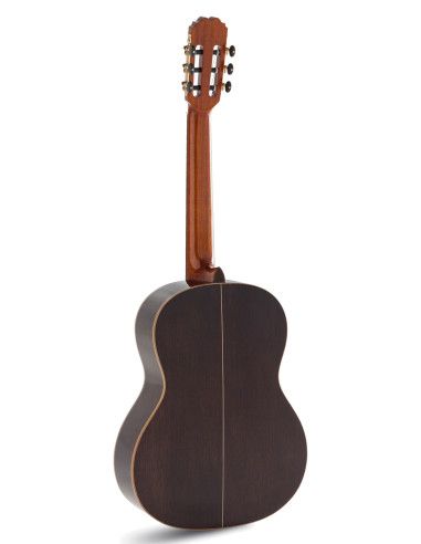 Guitarra clásica Admira Virtuoso + funda 10 mm