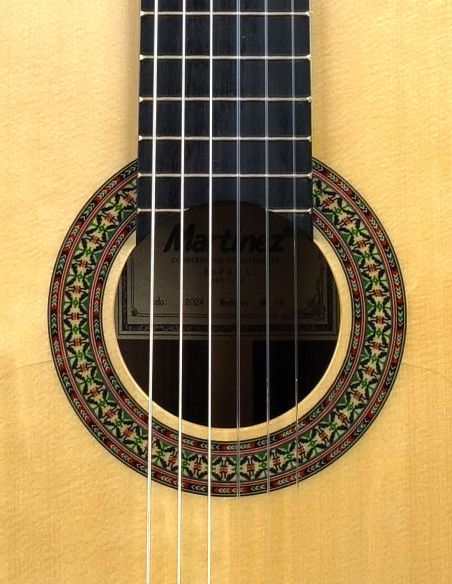 Guitarra flamenca Martinez MF15 + Estuche