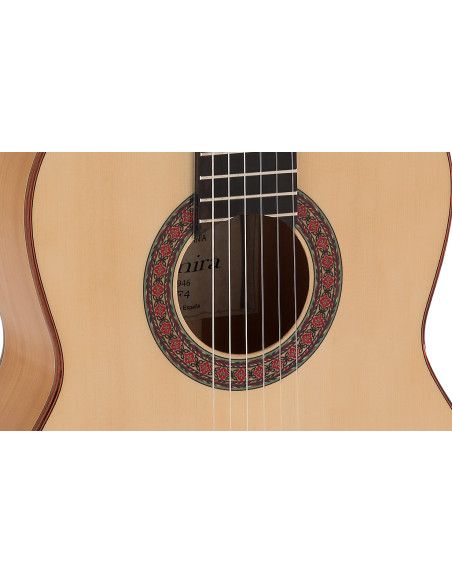 Guitarra flamenca Admira F4 serie Artesanía + funda acolchada